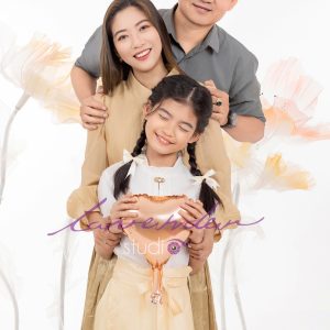 Báo giá chụp ảnh gia đình Tết 2026 tại Hà Nội – Ưu đãi đặt lịch sớm